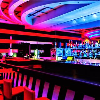 Flamingo Bar & Restaurant