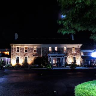 Grey Stone Fine Food and Spirits