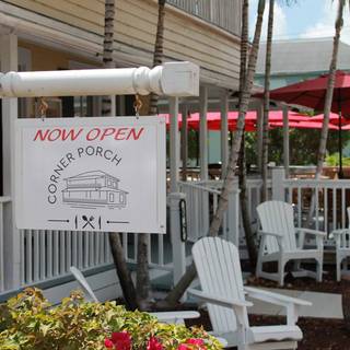 Corner Porch - Permanently Closed