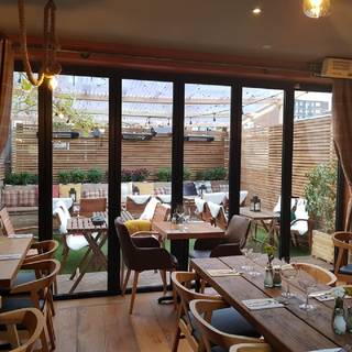 Albion's Restaurant