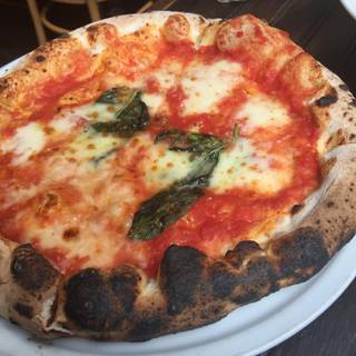 Pizzeria Via Mercanti - Elm