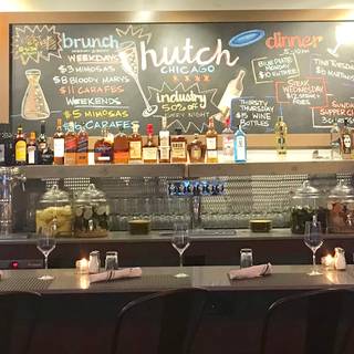 Hutch American Kitchen + Bar - Andersonville