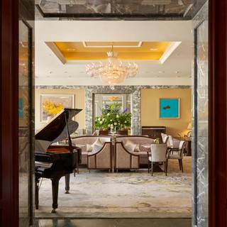 The Lobby Lounge & The Reading Room