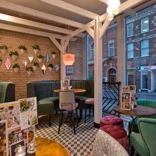 Restaurant Pick: Top Rated (&pound;) near University Of Hertfordshire