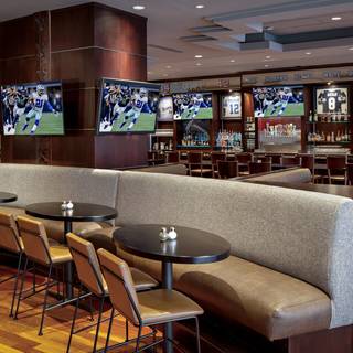 Restaurant Pick: Top Rated ($) near AT&T Performing Arts Center