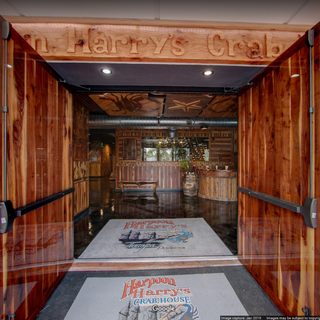 Restaurant Pick: Top Rated ($) near American Victory Ship