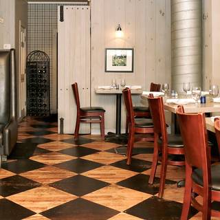 Restaurant Pick: Top Rated ($$) near Ives Concert Park