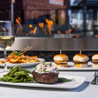 Restaurant Pick: Top Rated ($$) near Maryland Science Center