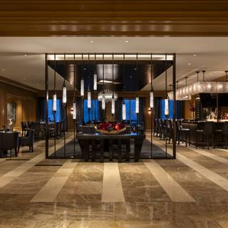 TURN Bar + Kitchen at The Ritz-Carlton Cleveland