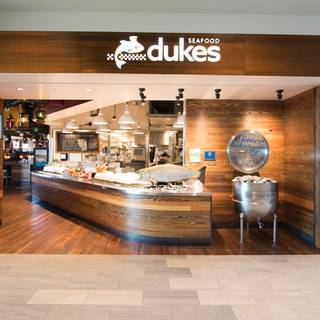 Duke's Seafood - Bellevue