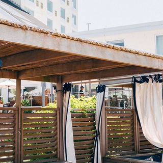 Daybeds and Cabanas at Newport Harbor Island Resort