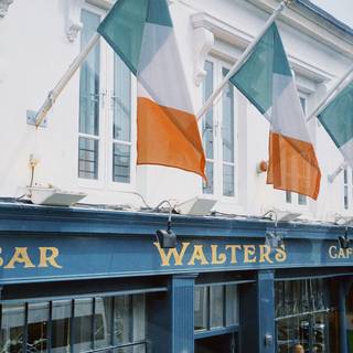 Walters Cafe Bar