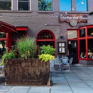Restaurant Pick: Top Rated ($$) near Biltmore House