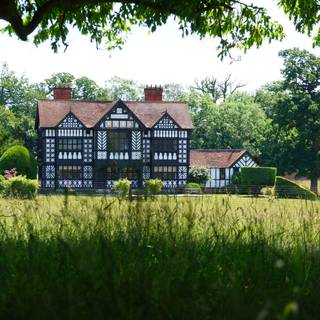Restaurant Pick: Top Rated (&pound;&pound;&pound;) near Dunstable Conference Centre