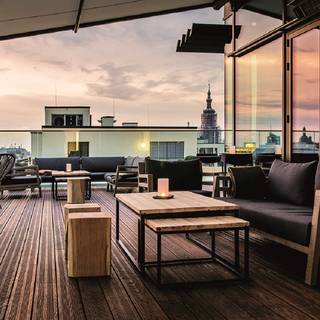 Roof Bar