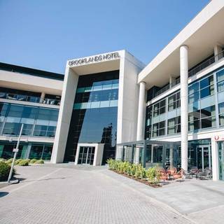 1907 Restaurant, Bar & Grill