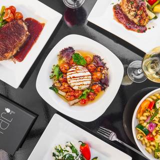 Restaurant Pick: Nearby ($) near Zanies Comedy Club Chicago