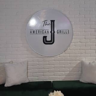 The J American Grille