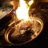 Cover image for Eat. An American Bistro