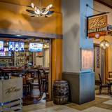 Cover image for Tobias Burgers & Brews at Rosen Shingle Creek