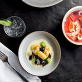 Cover image for 4 Saints