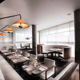 Cover image for Perry St