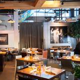 Cover image for Beatrix - River North