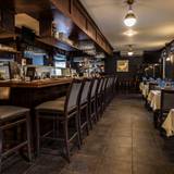 Cover image for Engleside Inn