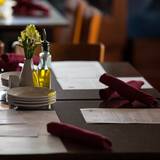 Cover image for Kinley's Restaurant and Bar