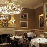 Cover image for Dudley's on Short