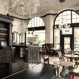 Cover image for La Traviata - Long Beach