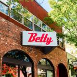 Cover image for Betty