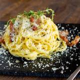 Cover image for Rome's Flavours