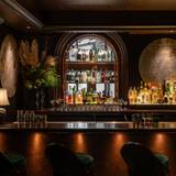 Cover image for Whiskey & Seaweed by Clare Smyth