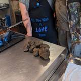 Truffle hunting in Tuscany- Truffle centric lunch foto
