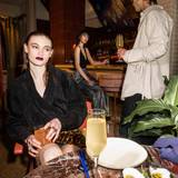 One Night Only Lunacy Dinner Foto