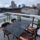 Rooftop Dining starting May 2nd foto