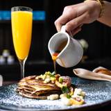 A Toast to Mom: Mother's Day Brunch 2025 foto