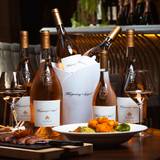 Whispering Angel Bottomless Brunch - Just Drinks foto