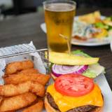 $15 Burger & Beer Foto