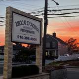 Cover image for Villa D'Aqua