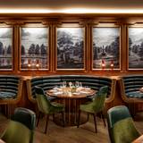 Cover image for REIGN