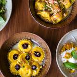 Cover image for Luminosa