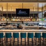 Cover image for Perry's Steakhouse & Grille - River Oaks