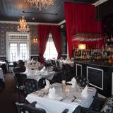 Cover image for Noble Fare