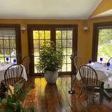 Cover image for Jonathan's - Ogunquit