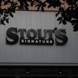 Cover image for Stout's Signature