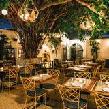 Cover image for Bacari W. 3rd