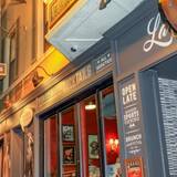 Cover image for Lark-Lakeview, Chicago