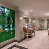 Cover image for Willard Tea Room